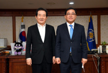 허성무 창원시장, 정세균 총리 만나 국립현대미술관 창원관 유치 등에 지원 요청