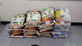 우2동 삼호가든 부녀회, 취약 계층 위한 양곡 기탁