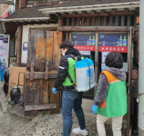 안락1동 안전관리단, 코로나19 확산방지를 위한 합동 긴급방역 실시