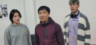 누가 민중의 적인가?…연극으로 타락한 민주주의 고발하다