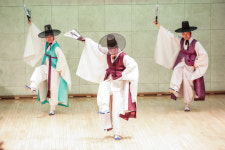 금강공원에 동래의 5가지 전통예술이 찾아옵니다! 얼쑤~