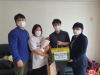 [포토뉴스] 사하소방서 의용소방대, 산모에게 육아용품 지원