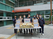 모라1동 청소년지도협의회, 가정의 달 맞아 청소년을 위한 후원물품 전달