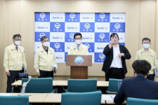 하루 17명 확진 사천, 2.5단계 대신 2단계 일주일 연장