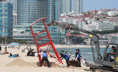 [포토뉴스] 해운대·송정해수욕장, 부분 개장