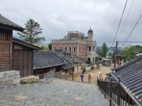 ‘제작사 스튜디오 투자 + 지자체 부지 제공’… 결과는 ‘윈윈’