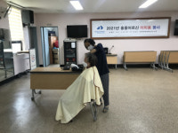 “네~ 예쁘게 잘라 드릴께요!” 초량3동 행복한 나눔 이미용 봉사