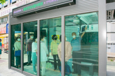 부산 북구에 똑똑한 버스정류소가 떴다