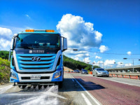 부산환경공단, ‘조금 느려도 확실한 효과’ 도로 위 미세먼지 없앤다