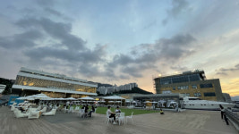 지금 영도 복합문화공간 피아크에서는