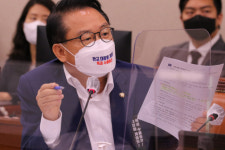 [단독] “부산 북항 현지에 부산월드엑스포 홍보관 설치하자”