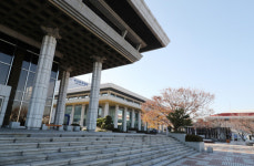 ‘노사 갈등·직무대행체제’ 부산문화회관, 새 수장 누가 될까?