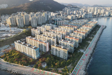 남천삼익비치 재건축, 교육청 심의 보류