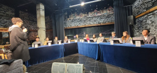 광안리에서…낭독극의 매력에 빠져 보세요