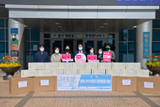 [포토뉴스] 동구 자원봉사센터, 코로나19 의료진 응원물품 전달