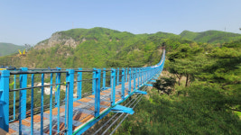 강원도 원주서 만난 짜릿한 산·작품인 산·신성한 산