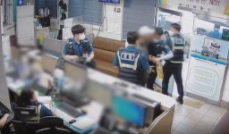 [영상] 부산 영도구 파출소에 불지르려던 50대 구속영장