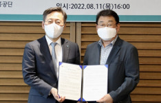 소진공 지역센터 77곳, 하나은행 영업점 70곳 매칭…사회공헌 공동 진행