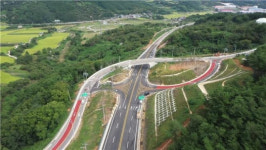 대전통영고속도로와 지리산 관문 잇는 경남 산청 국도 개통