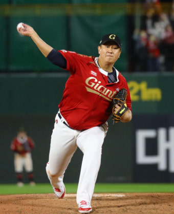 롯데, 이대호 은퇴 경기에 3-2 기분 좋은 역전승…시즌 8위 최종 확정
