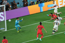 [속보] 한국, 포르투갈에 전반 5분 만에 실점…0-1 리드 허용