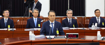 국정원 “김정은, 수면장애로 추정”…국회 정보위 보고