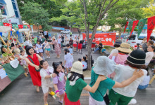[포토뉴스] 8월의 크리스마스