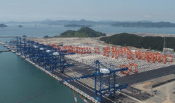 산은, 부산신항 서컨 운영사업 승인