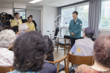 ‘경로당 운영비 국가책임법안’ 국회 제출