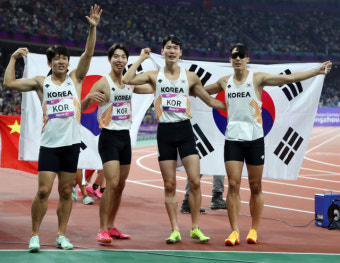 한국 육상 남자 400m 계주, 37년 만에 ‘금빛’ 동메달