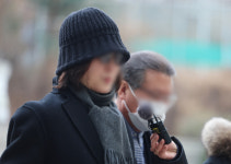 정경심 조국, 교육에 가장 관심 없는 남편…아들은 학폭 피해 호소