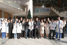 동남권원자력의학원 암센터에 연말 따뜻한 행사 이어져