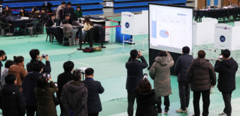 부산대 총장 선거 탈락 후보, 최재원 지지 문자 발송 ‘잡음’