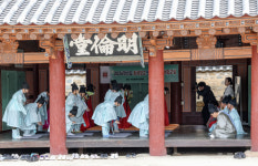 [포토뉴스] 한복입고 전통예절 배워요!