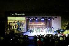 부산 봄밤에 만나는 야외 오페라 ‘리골레토’