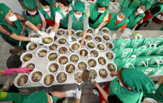 [포토뉴스] “무더운 여름 잘 이겨내세요~~”