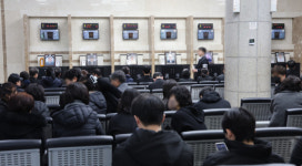 독감 사망자 급증 속 화장장 ‘대란’