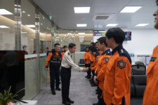 부산재난소방본부장, 공항119안전센터 격려 방문
