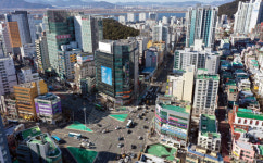 ‘자율상권’ 날개 단 하단오거리, 핫플로 다시 뜬다