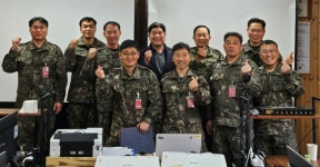 [포토뉴스]부산진구 재향군인회, 126여단 전술훈련평가 훈련평가단 방문