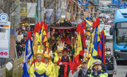 [포토뉴스] 거칠산국의 숨결, 판타지로 되살리다 ‘제6회 연제고분판타지축제’