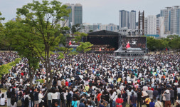 [현장 속으로] 조수미·정명훈 무대 선 파크콘서트, 5만 명 찾았다 (영상)