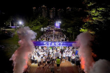 수려한 야경 품에 안고 부산 바다 걷는 즐거움