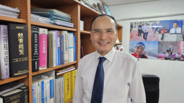 나라법무사곽양희 | [인터뷰] 우종철 법무사 “우리나라 최초 법무사 출신 가수가 되고 싶습니다”