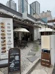 “비슷하지만 따라한 건 아니다”… 부산 맛집 비빔국수 외형 두고 논란