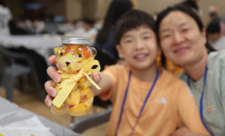 자연 속 북캉스 풍덩…힐링 한 장 추억 두 장