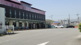 “왜 버스 안 와” 하동 터미널서 흉기 난동 50대 검거