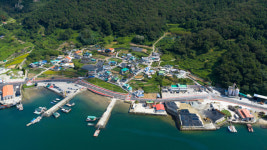 좁고 굽은 통영 좌진마을 진출입로 곧게 펴졌다