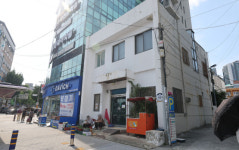 구청이 12억 들여 매입한 사직1치안센터, 활용 계획 ‘오락가락’