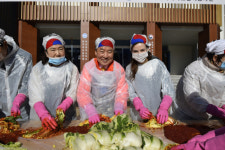 주식회사순이김치 | 자총 부산시지부 어머니포순이봉사단, ‘김치! BUSAN! 김장 나눔 행사’